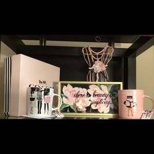 Amanda Greenwood Cup and Room Decor